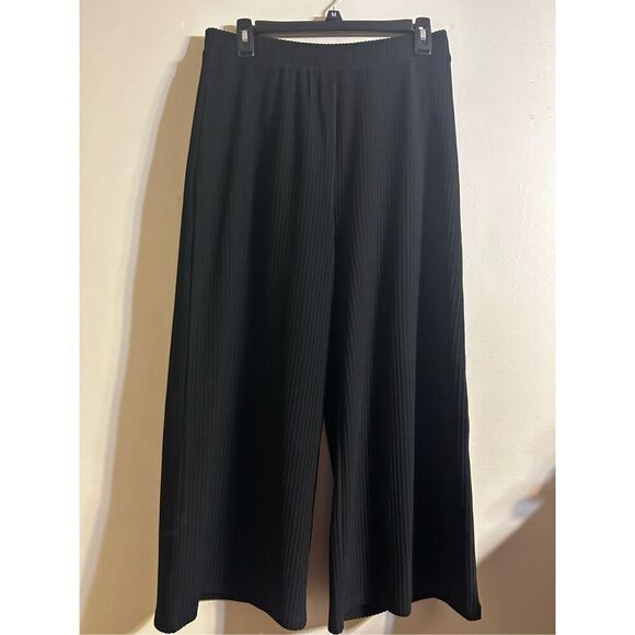 NWT Forever 21  flowy black pants size large - Picture 3 of 6